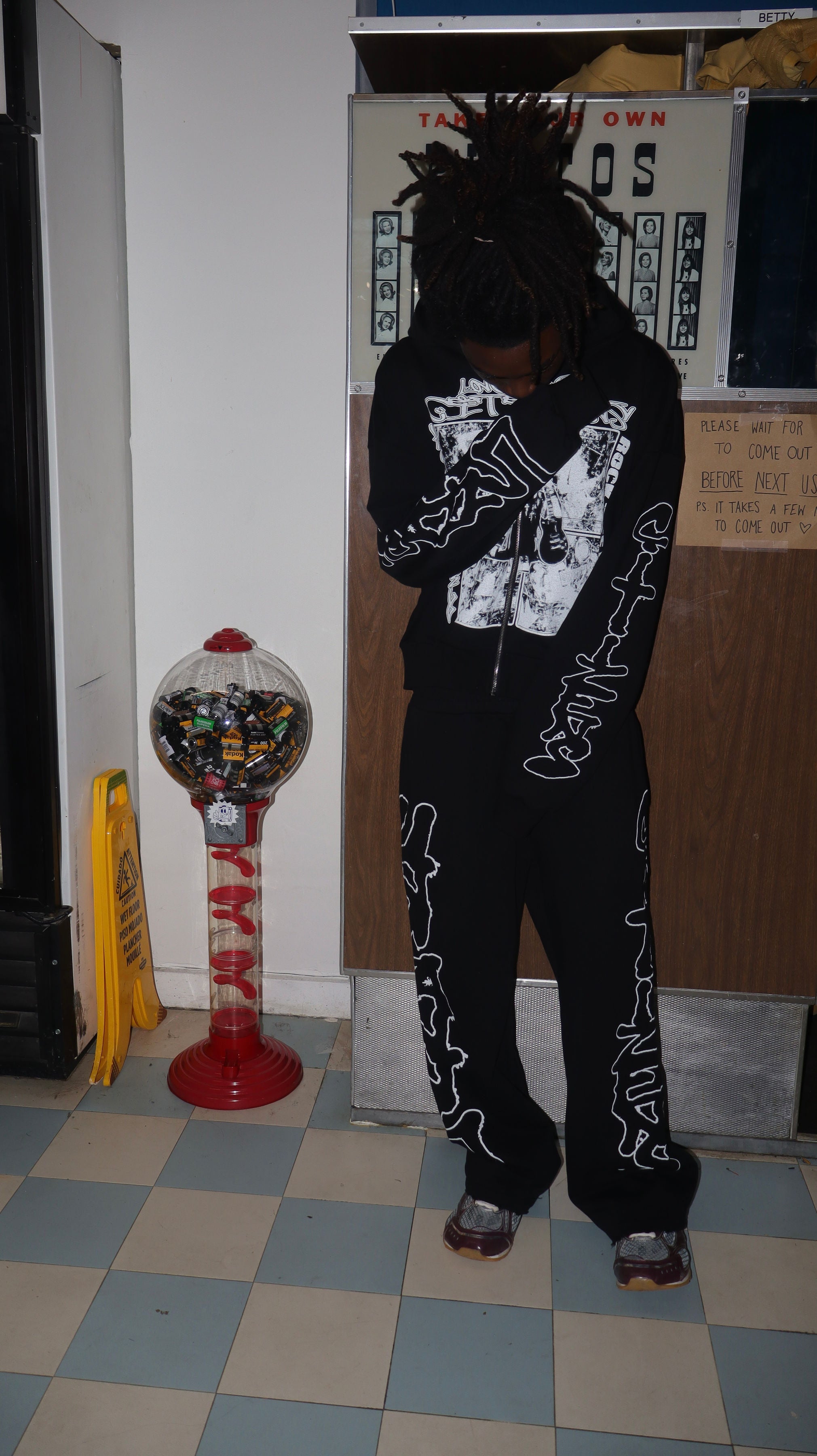 “ROCK THE WORLD” FULL SWEATSUITS